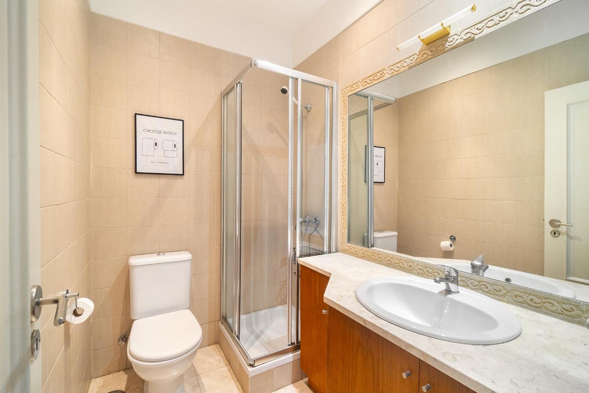Whome Artsy In The Heart Of Chiado Apartment Lissabon